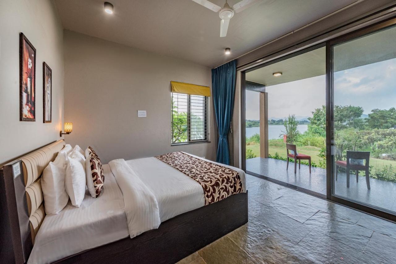 Saffronstays Rose Vineyard By The Lake, ナーシク エクステリア 写真